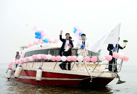 浪漫的水上婚禮