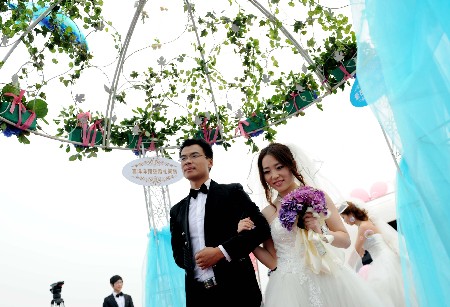 浪漫的水上婚禮