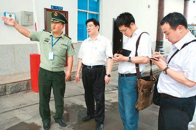 科學發展 成就輝煌：“兩頭”生輝耀國門