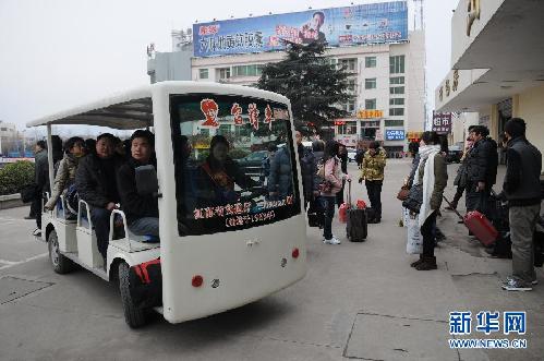 連云港“雷鋒車”49年如一日