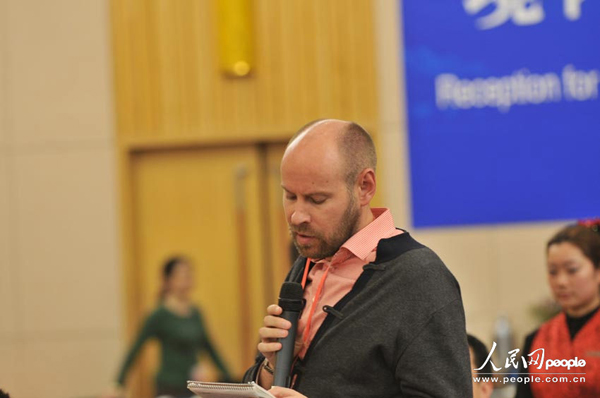 路透社記者提問(wèn)