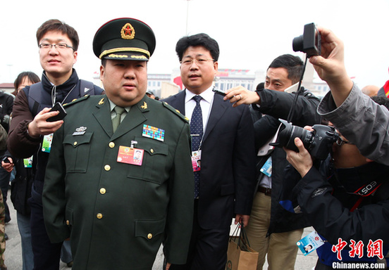 警察在天安門廣場(chǎng)執(zhí)勤