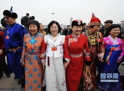 【兩會畫刊】：3日圖片精選