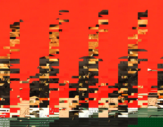 秦光榮:深入群眾魚得水 脫離群眾樹斷根