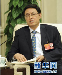 兩會看點：部長公開道歉 多地新省長亮相回應熱點