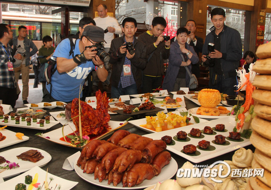 全國網絡媒體走進春發生 編輯記者愛上