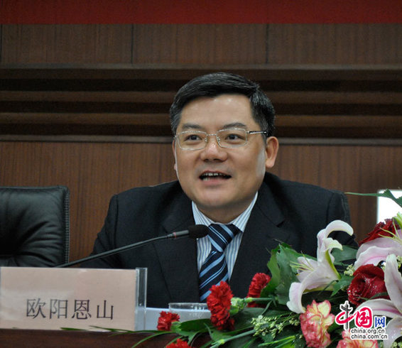 網媒行聚焦陜西聯通 高增長引領行業發展新速度