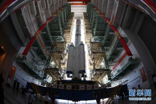 神九擬于6月中旬擇機發射 女宇航員兩人選出爐