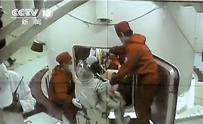 神九演練顯示滿足發射任務要求 航天員鍛煉不中斷