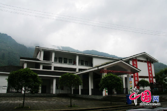 紅白鎮(zhèn)上的