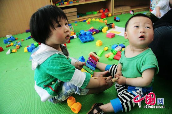 紅白鎮(zhèn)上的