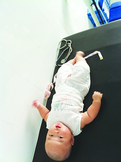 “怕打針寶寶”走紅家長拒廣告 網(wǎng)友提結(jié)娃娃親