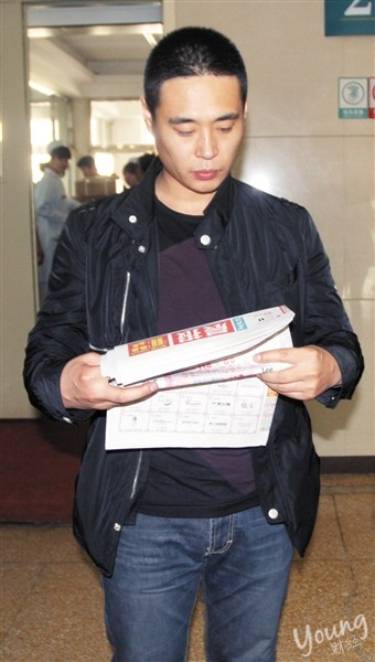 最美女教師:張麗莉舍身救學生 最美女教師感動網友