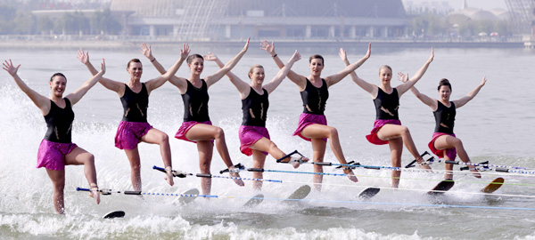 2013中美澳藝術滑水對抗賽膠州站落幕