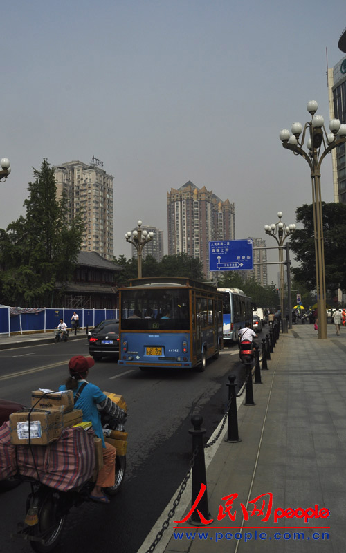 成都迎“財富”進“家門”