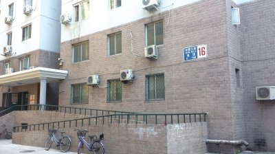 網(wǎng)絡(luò)名人薛蠻子涉嫖娼被捕 曾否認(rèn)與秦火火有關(guān)系