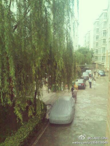 甘肅定西岷縣附近發生6.6級左右地震 居民下樓躲避