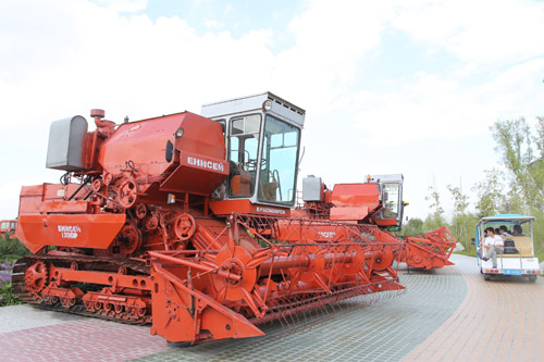 農(nóng)機博覽園展現(xiàn)現(xiàn)代化農(nóng)業(yè)發(fā)展史