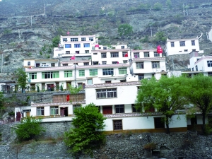 媒體探訪汶川:災后重建使小城建設提速30年