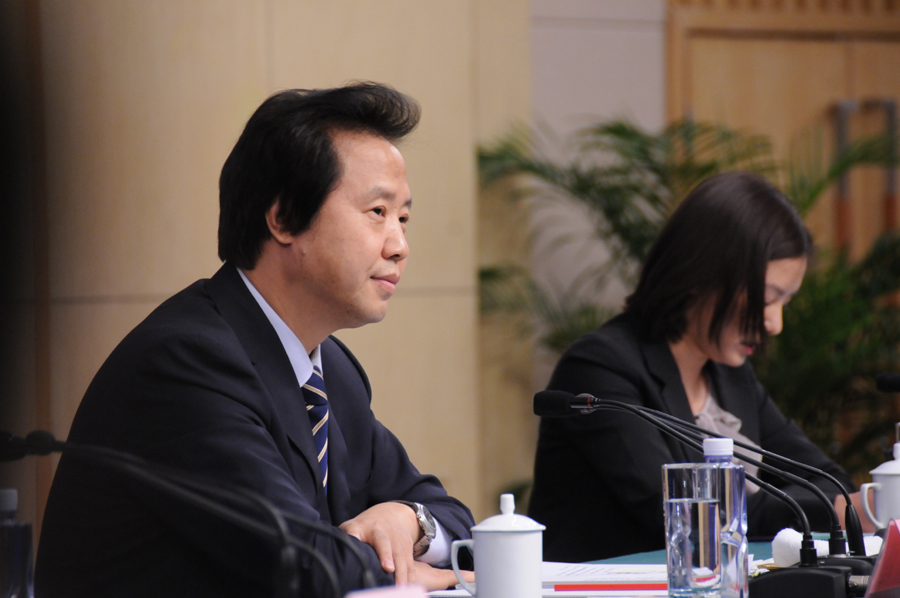 中央機構編制委員會辦公室副主任王峰