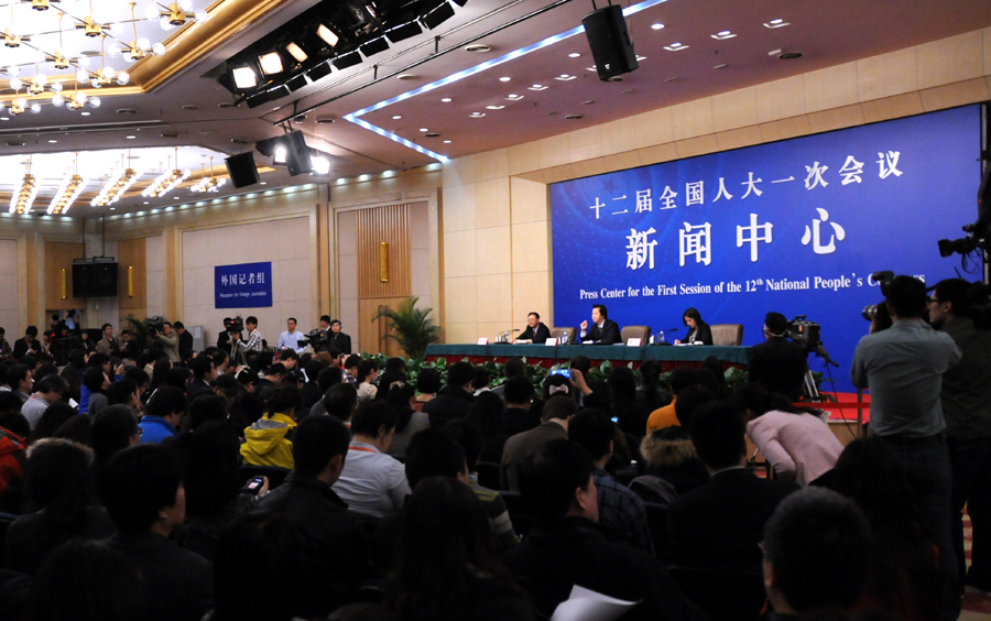 《國務(wù)院機構(gòu)改革和職能轉(zhuǎn)變方案》有關(guān)內(nèi)容和考慮答記者問