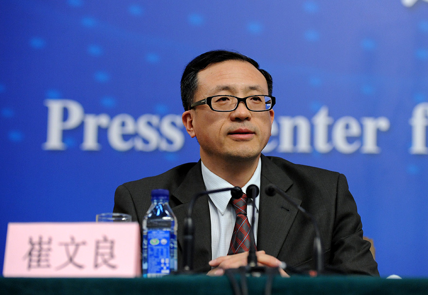 記者會主持人崔文良