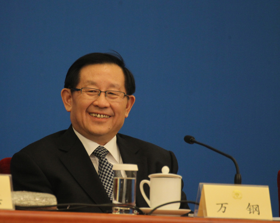 致公黨中央主席萬鋼接受媒體采訪