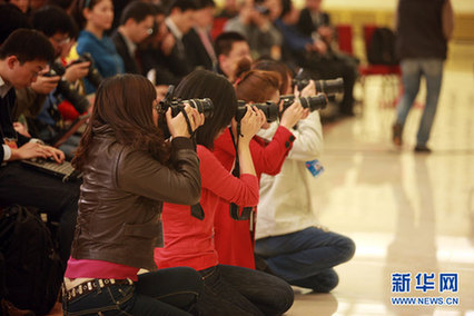 “長(zhǎng)槍短炮”盡顯神通