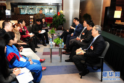 “長槍短炮”盡顯神通