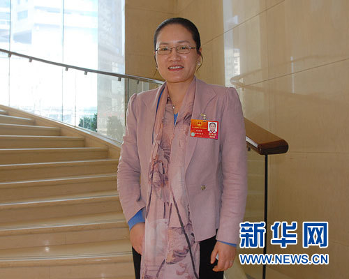 朱國萍代表:將“小飯桌”納入食品安全監管體系