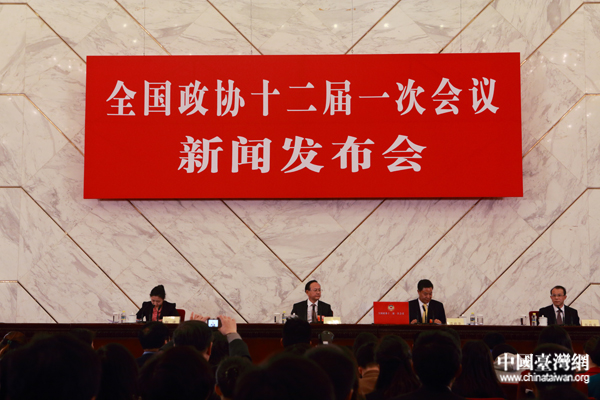 政協首場發布會 發言人延時答臺灣記者問