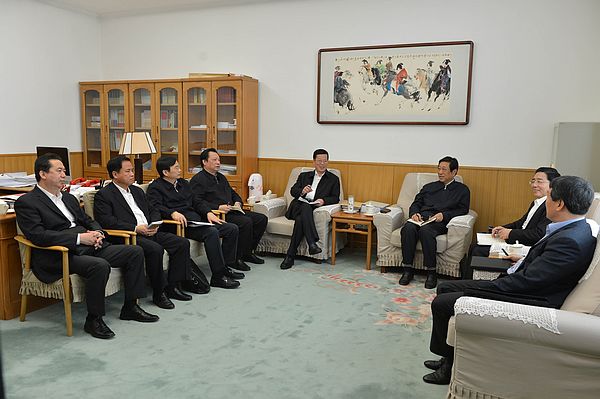 中國國務(wù)院產(chǎn)生新一屆領(lǐng)導(dǎo)集體