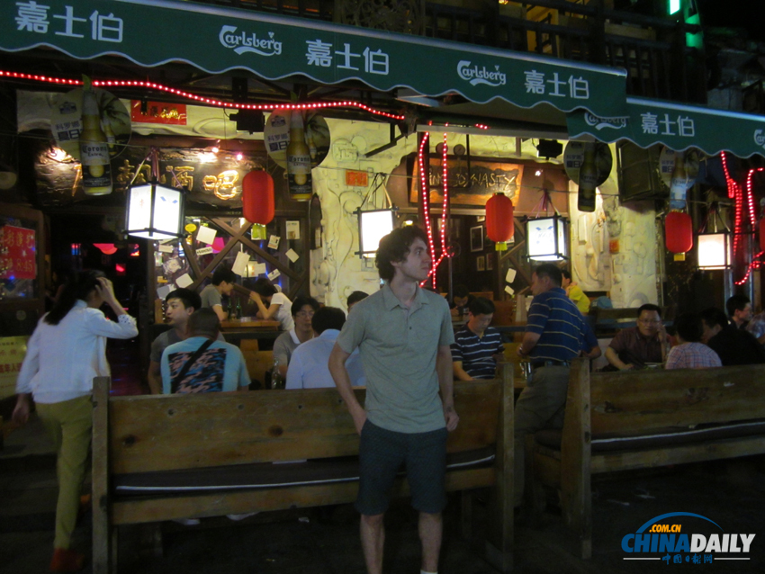 夜游大理古城洋人街 放慢腳步 享受慵懶