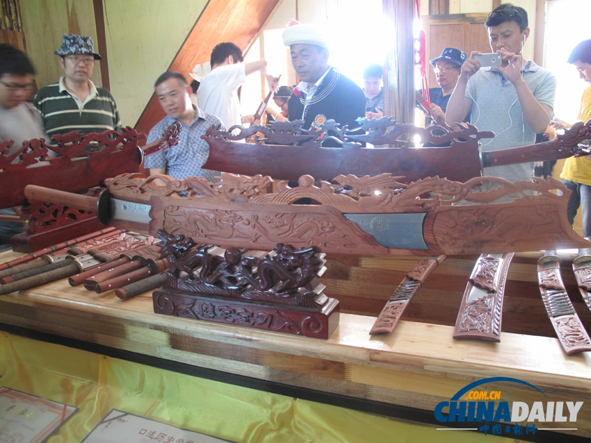 戶撒阿昌刀 “削鐵如泥，吹發(fā)即斷”不是傳說