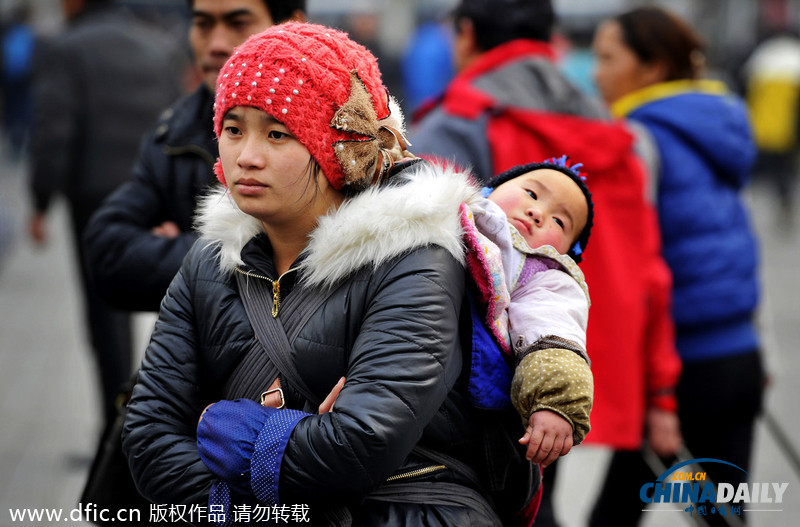 春運表情：回家路上的孩子們