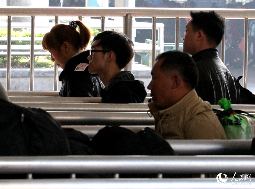 咬在嘴里的春運(yùn)