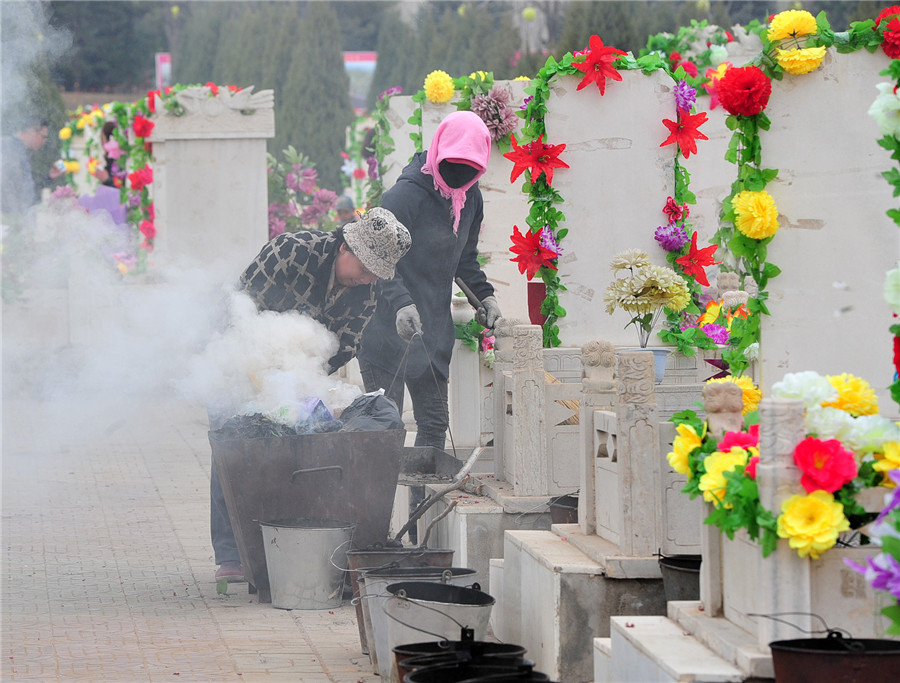 清明文明祭掃 不再煙霧繚繞