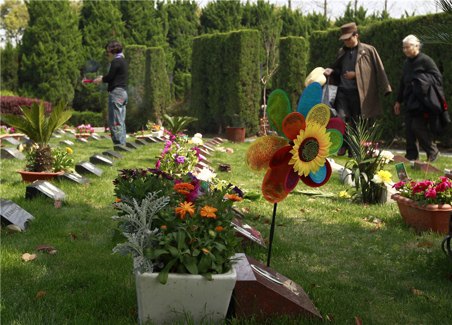 清明文明祭掃 不再煙霧繚繞