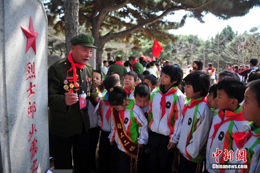 沈陽舉行“緬懷革命先烈弘揚民族精神”活動