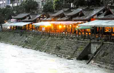 成都震后重建旅游首次推10條深度旅游線路(圖)