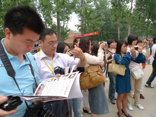 藝術在民間 走入農民牡丹畫創作第一村[組圖]