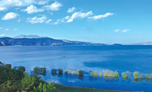 云南撫仙湖——蕩漾在心尖深邃的藍(lán)