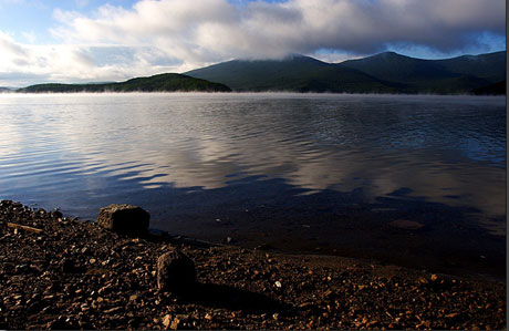 北方名湖鏡泊湖[圖]