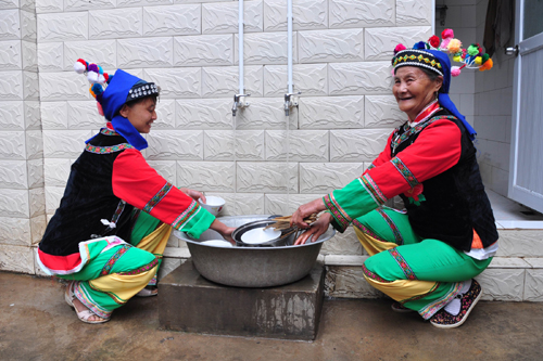 云南南澗縣擁翠鄉60年之渴今朝解[圖]