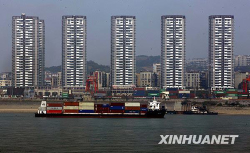 三峽水庫水位首次出現滯漲