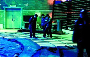 央視欄目錄制現場觀眾席垮塌八人骨折(組圖)