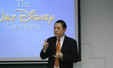 迪士尼大中華區(qū)行政總裁:保證上海樂園不會小