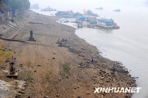 來水量減少 湘江長沙段水位回落