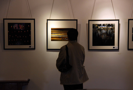 閩澳攝影展福州開幕共慶澳門回歸祖國十周年