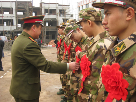 宜賓縣500名新兵奔赴軍營